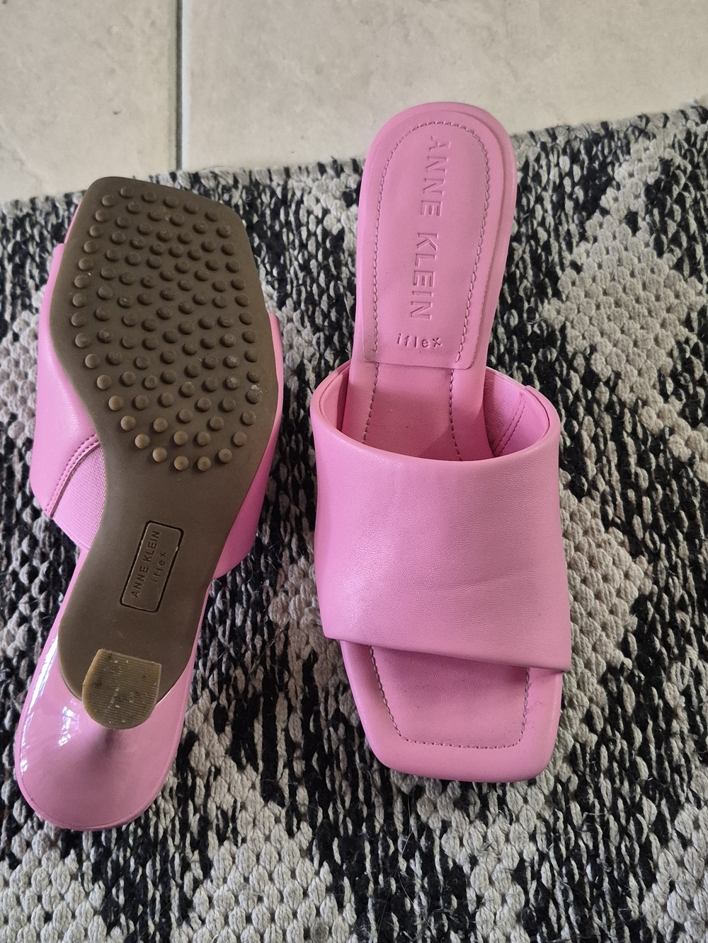Anne Klein Hot Pink Slide Mules